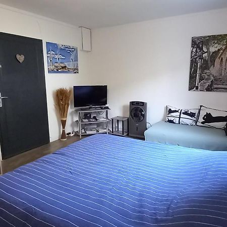 Appartement/Studio Dans Petite Residence Calme La Ciotat Exterior foto